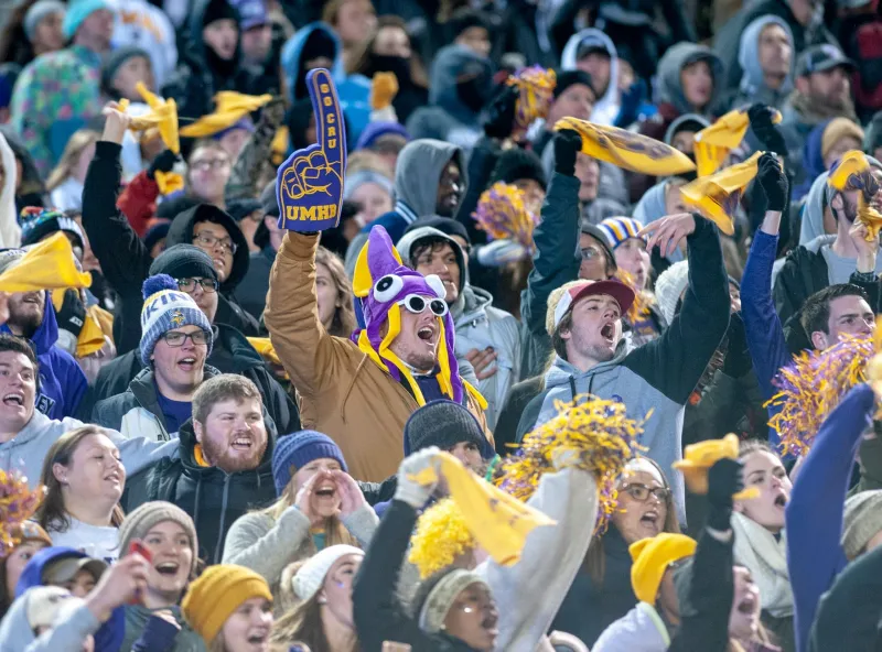 Fourteen Games, Zero Discipline: How College Football Saturdays Quietly Wreck Your Bankroll