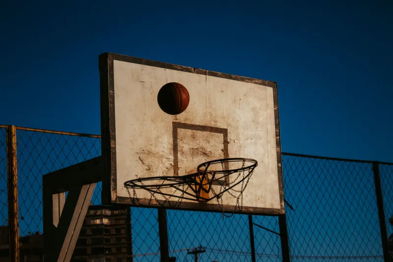 The Six-Week Gauntlet: Why Your Bankroll Needs a Spring Cleaning More Than Your Garage Does