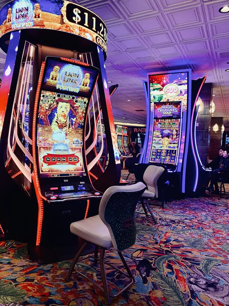 Twenty Bucks and a Timer: The Quiet Genius of the Small-Session Gambler
